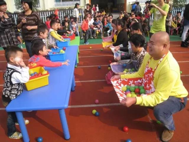 餐飲六一兒童節(jié)活動策劃_餐飲行業(yè)六一兒童節(jié)活動策劃_六一策劃餐飲兒童節(jié)活動方案