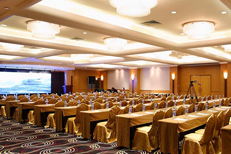 新一代職場(chǎng)人來(lái)說(shuō)年會(huì)的5大流程及流程