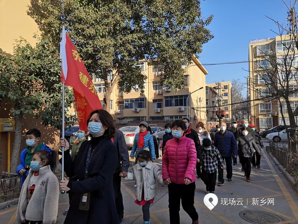 贈(zèng)送春聯(lián)_寫春聯(lián)送春聯(lián)宣傳_2013年春節(jié)免費(fèi)書寫贈(zèng)春聯(lián)活動(dòng)策劃書