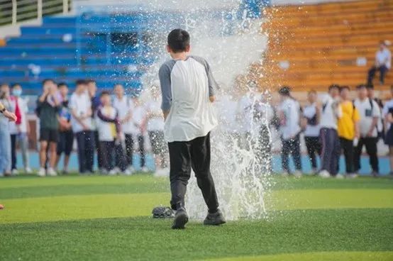 現(xiàn)代節(jié)事活動策劃理論研究與實踐思考_策劃原理與實踐期末考試_策劃原理與實踐