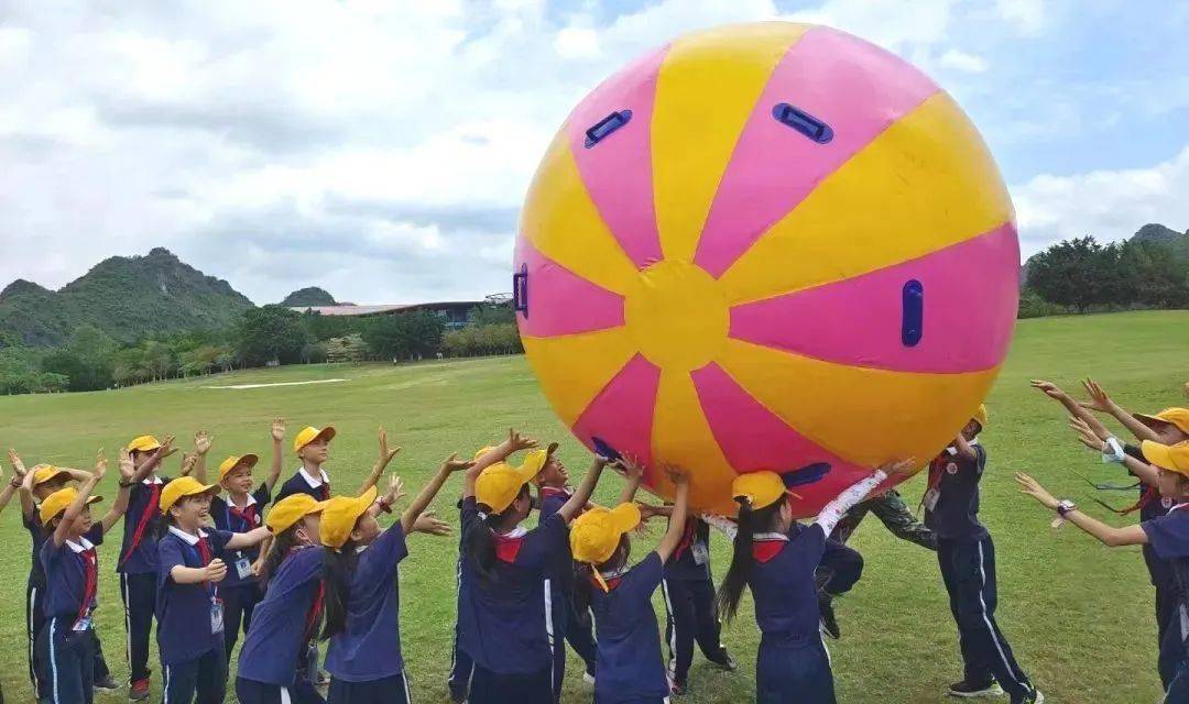 花花大世界春游日記_秋游花花大世界作文_花花大世界秋游活動(dòng)策劃