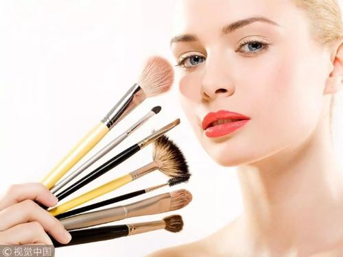 聚美優(yōu)品陳歐的父親_聚美優(yōu)品陳歐創(chuàng)業(yè)成功的原因_陳歐聚美優(yōu)品的廣告詞