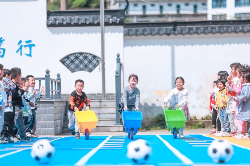 守護六一兒童節(jié)活動_壹基金兒童公益項目_公司六一兒童節(jié)活動