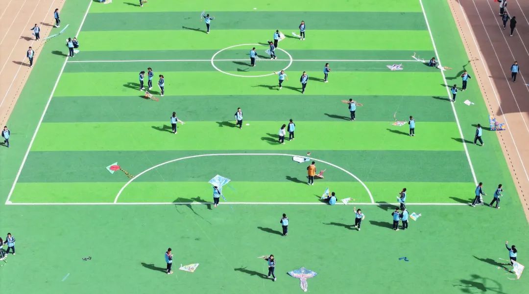 白銀區(qū)唐道實驗學校風箏節(jié)_校園風箏節(jié)活動創(chuàng)意_風箏節(jié)活動策劃方案