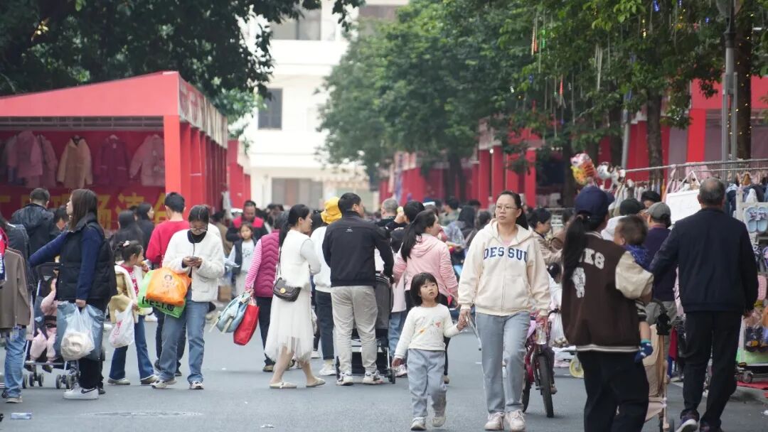 端午節(jié)童裝活動(dòng)策劃_童裝批發(fā)零售活動(dòng)_簡村童裝城樂購節(jié)